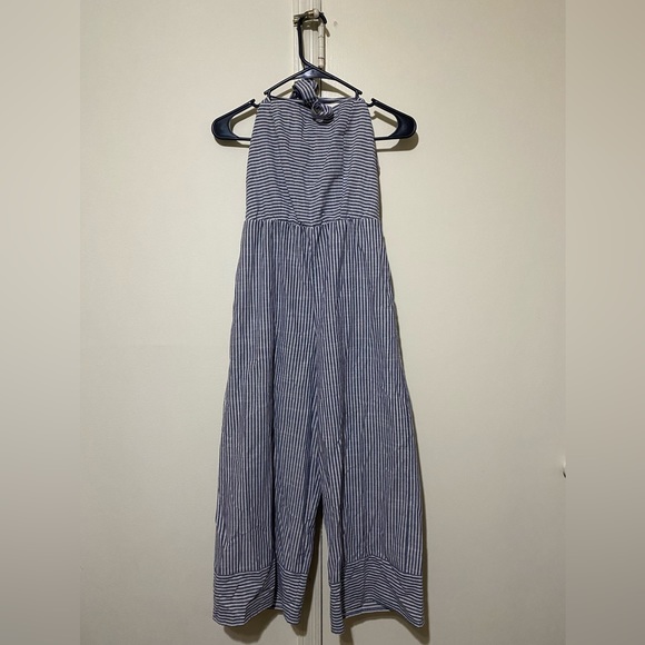 Halter jumpsuit - Picture 1 of 1